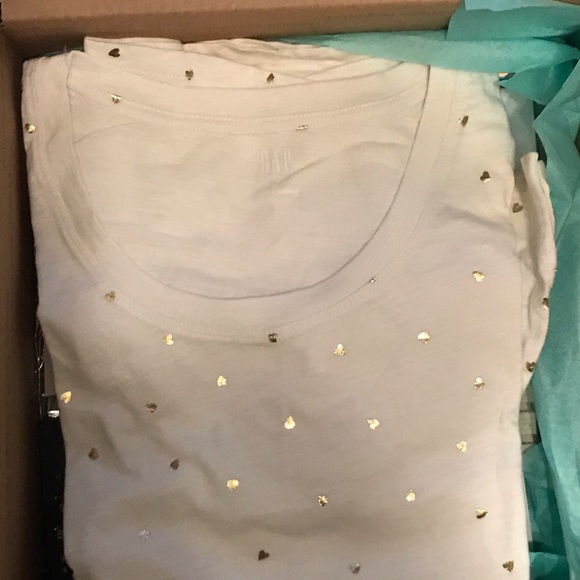 Large Flat Rate Box 26 New Items For the Ladies - Picture 12 of 16